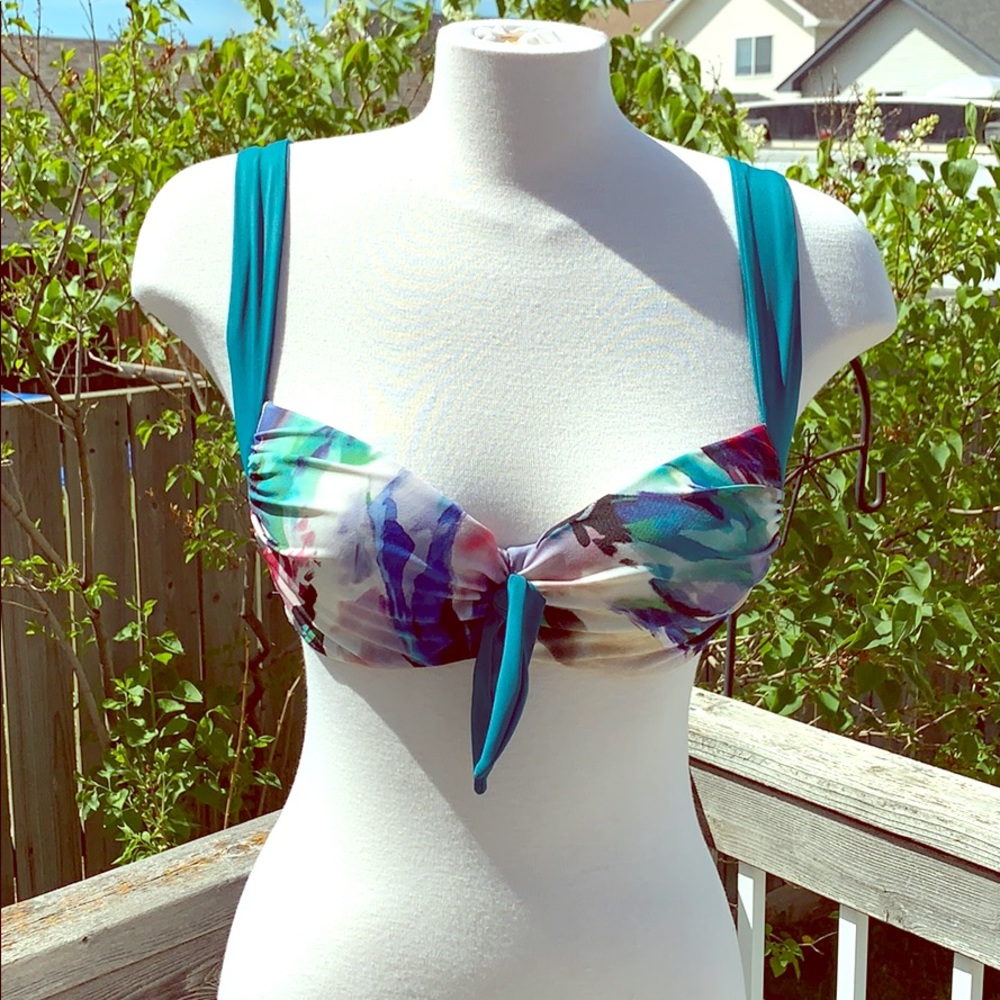 ♥️ 2 for $15 or 3 for $20 ♥️ Panache Bikini Top